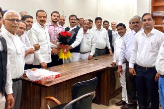 BJP top leadership announced the executive committee of the law department. Engineer Anoop Vashistha Advocate became the state secretary.