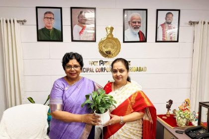 National Commission for Women Chairperson Vijay Rahatkar visited the corporation headquarters.