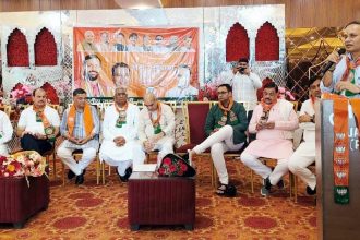 BJP workers should put in their best efforts to make 'Seva Pakhwada' programmes a success: Sohan Pal Singh