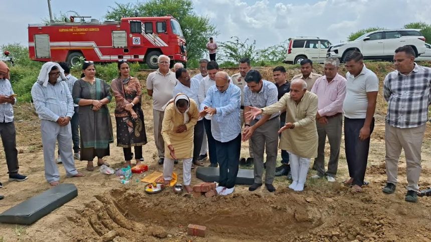 MLA Moolchand Sharma laid the foundation stone of the new fire station by performing Bhoomi Pujan