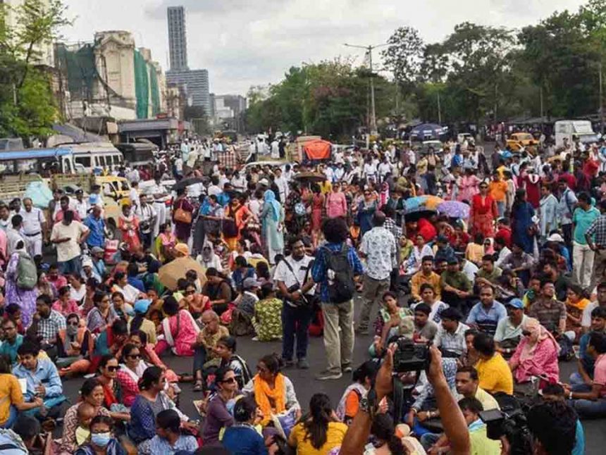 Politics has now heated up over the Bengal teacher recruitment scam