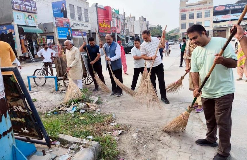 God resides in cleanliness: Sohan Pal Singh