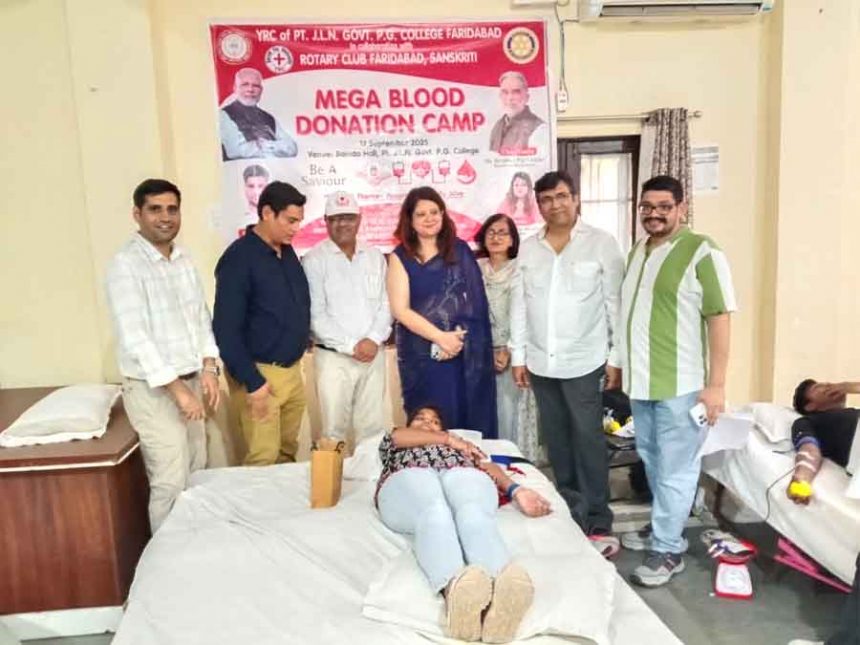 Mega blood donation camp organized in Nehru College under Seva Pakhwada