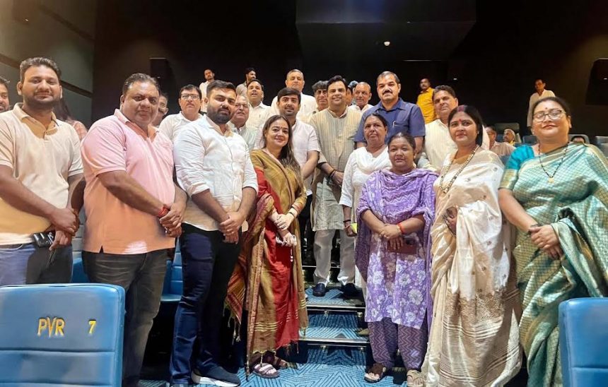 The film 'Chalo Jeete Hain' is based on the childhood and thoughts of Prime Minister Narendra Modi: Ajay Gaur