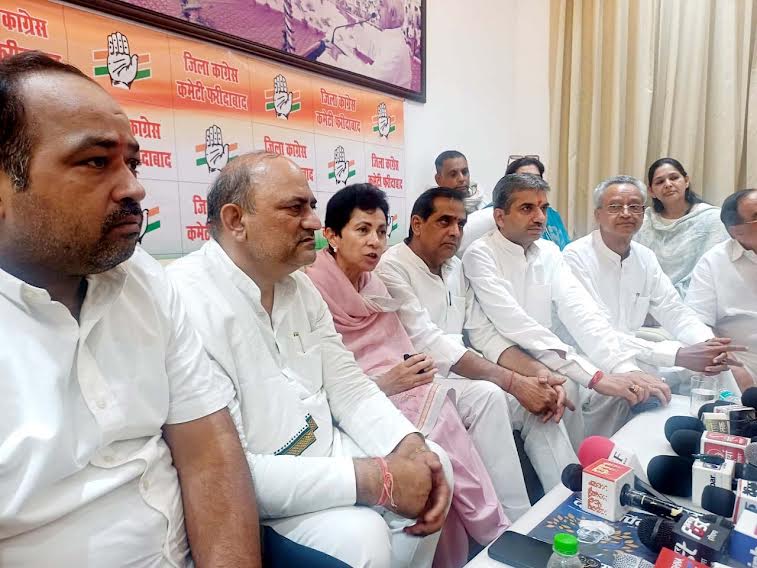 Congress workers should unite and give a befitting reply to the anti-people policies of the BJP government: Kumari Selja