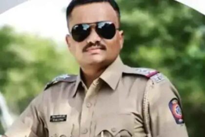 Maharashtra doctor suicide case: absconding sub-inspector surrenders