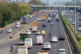No signals, no cameras on the Delhi-Mumbai Expressway Faridabad link, increasing the risk of accidents.