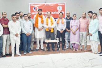 Computer lab attendants from across the state will gherao the Education Minister's residence in Panipat on October 16.
