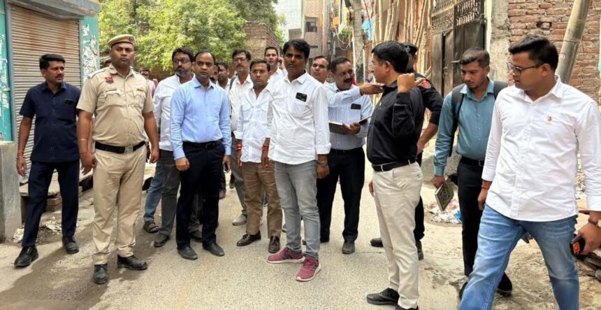 Corporation Commissioner visited Greater Faridabad in Tigaon Assembly constituency.