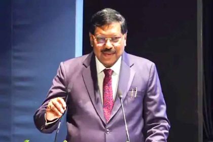 CJI said – Girls are most unsafe in the digital age