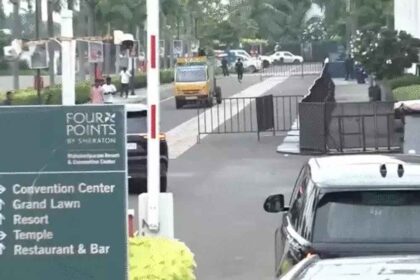 Woman returns ₹20 lakh compensation; says husband killed in Karur stampede