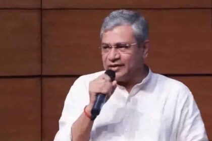 Centre approves 8th Pay Commission terms; may come into effect from January 1