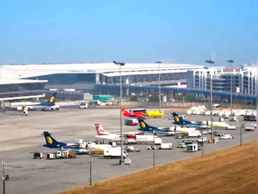 Afghan plane lands on wrong runway in Delhi