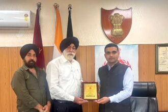 Gurdwara Shri Harkishan Patshahi Sahib and DSGMC honored DC Vikram for his service to the Guru.