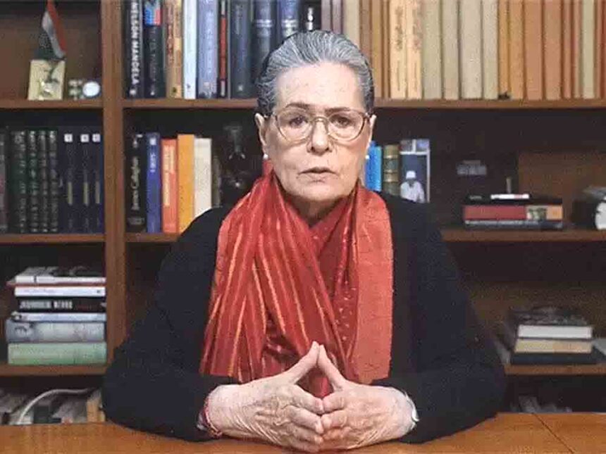 Sonia said, "Modi does not want to let the workers' wages increase."