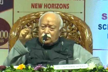 Bhagwat said: Hindus are a minority in Bangladesh, which is why the situation is difficult.