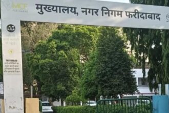 Seven months later, elections for the senior deputy mayor and deputy mayor have not been held, stalling projects worth 2.5 crore rupees.