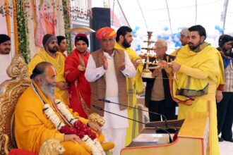 नववर्ष में वहम और अहम को छोडऩे का लें संकल्प : स्वामी पुरुषोत्तमाचार्य