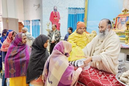 Makar Sankranti is a festival of light and responsibility in life: Swami Purushottamacharya