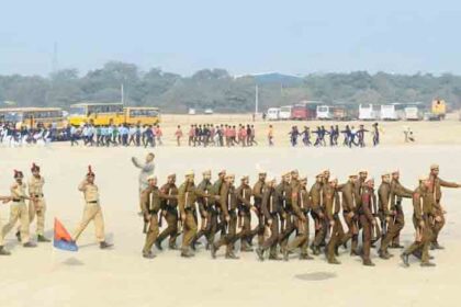 Rehearsals are underway for the 77th Republic Day celebrations, and the Health Minister will pay tribute to the martyrs at the War Memorial.