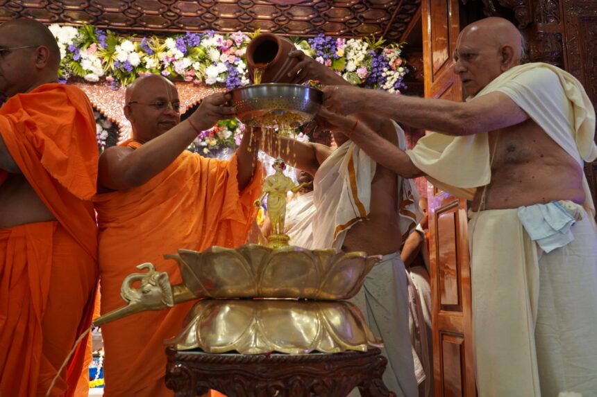 ISKCON Faridabad welcomes the Utsav Deity of Radha Govinda