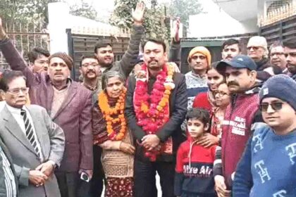 When Alankar left his job and returned home, his mother hugged him.