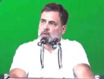 Rahul said, "The RSS and BJP are trying to sell the country to a few businessmen."
