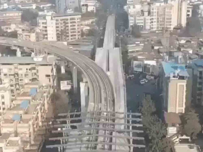 Mumbai flyover reduced from 4-lane to 2-lane: Design mocked on social media