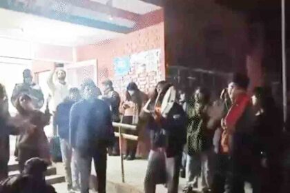 Slogans were raised at JNU: "Modi and Shah's graves will be dug." BJP claims the protest was in support of Umar Khalid and Sharjeel Imam.