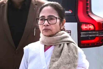 Mamata said, "This is happening through the BJP's mobile app: The Election Commission has harassed people."