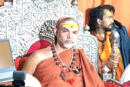 Avimukteshwarananda said – Yogi should prove his Hindu identity within 40 days.
