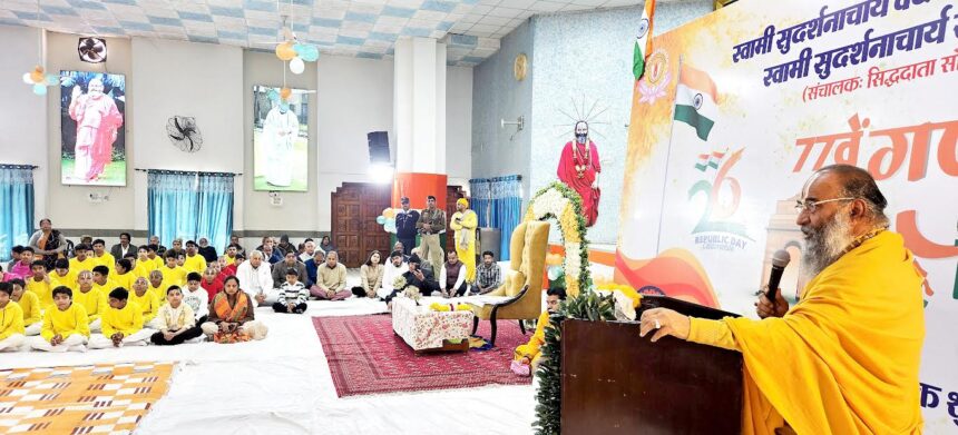 If everyone works together to build the nation, we will soon become the world leader: Swami Purushottamacharya