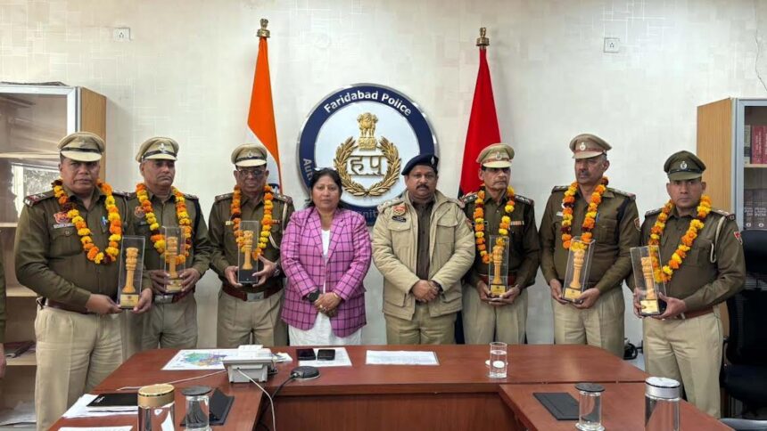 Eight policemen from Faridabad police family retired
