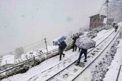 Mercury dropped by 10° in Rajasthan, Mount Abu minus 7°: Rain in 5 states including UP-MP