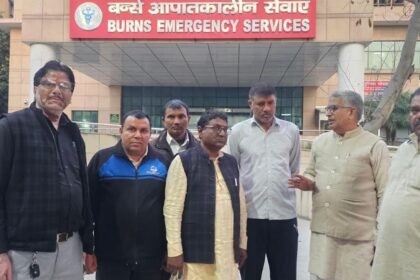 Government's silence on the fire incident has angered employees and the general public: Naresh Shastri