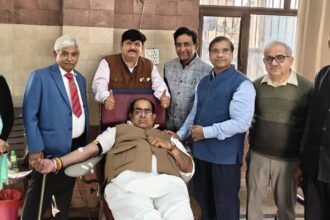 A grand and inspiring blood donation camp was organised in the sacred memory of late Shri Manohar Kalra at Geeta Bhawan, Palwal.
