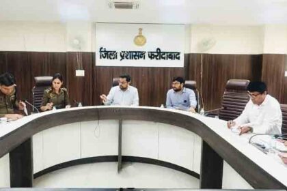 Officers should ensure transparency and timely action in resolving complaints: DC