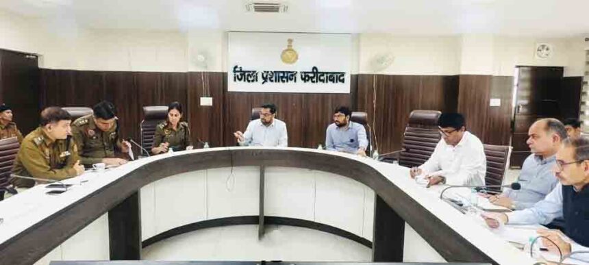 Officers should ensure transparency and timely action in resolving complaints: DC