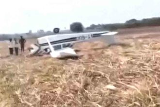 Private trainee plane crashes in a field in Karnataka: Both pilots jump to their deaths