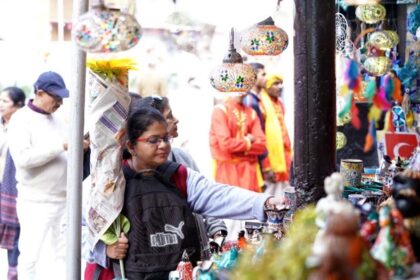 Handicrafts, handlooms and organic products of the artisans are becoming the center of attraction.