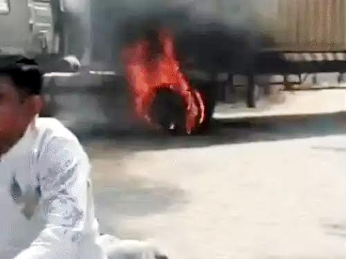 Container tyres caught fire, driver saved his life by jumping from the cabin