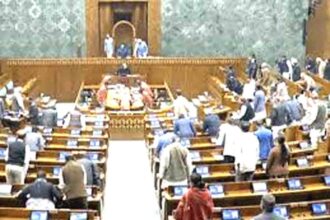 Rahul's speech in Lok Sabha sparks uproar for second consecutive day; article on Naravane shown