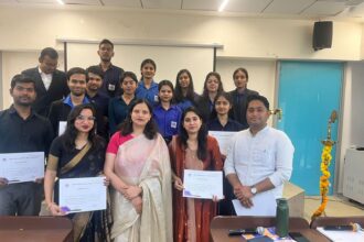 Top students in Management Studies were awarded