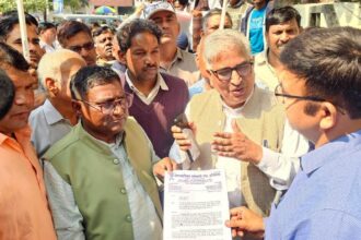 Kalka Steel Company employees and workers protested at the DC office regarding the fire incident.