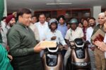 New impetus to sanitation system: Cabinet Minister Vipul Goyal distributed 31 scooters to MCF sanitation inspectors
