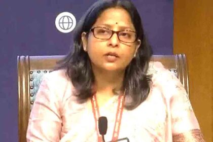 The government said – there is no shortage of petrol and diesel, LPG is a matter of concern.