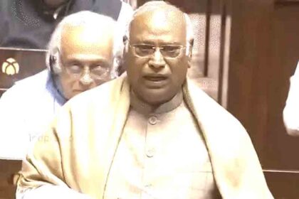 Kharge said on Deve Gowda - love me, marry Modiji