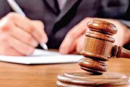 SC said – Policemen uploading photos and videos of the accused is worrying