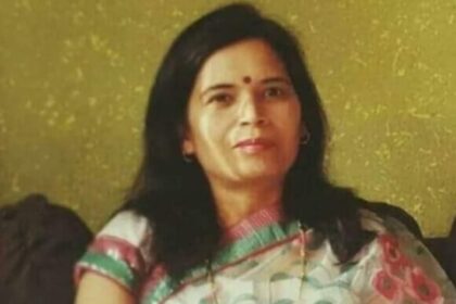 Today's youth are becoming alienated from their history and politics.