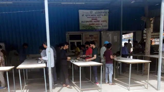 Disruption in LPG supply has deepened the crisis faced by 20 organisations providing cheap thali.